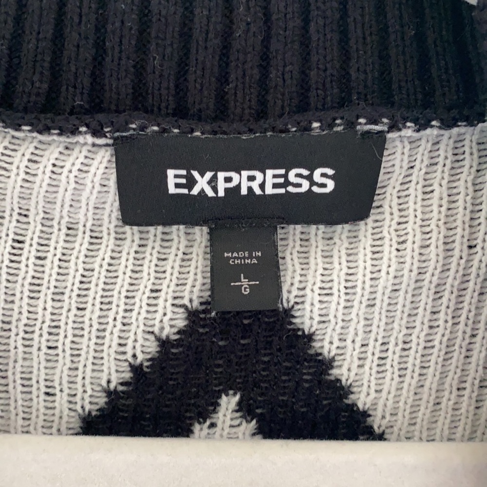 SOLD! Express black white geometric slouchy long cardigan sweater sz L - Picture 3 of 4
